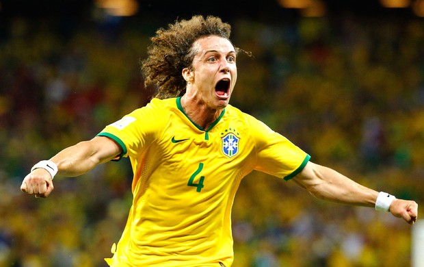 David Luiz gol jogo Brasil x Colômbia (Foto: Reuters)